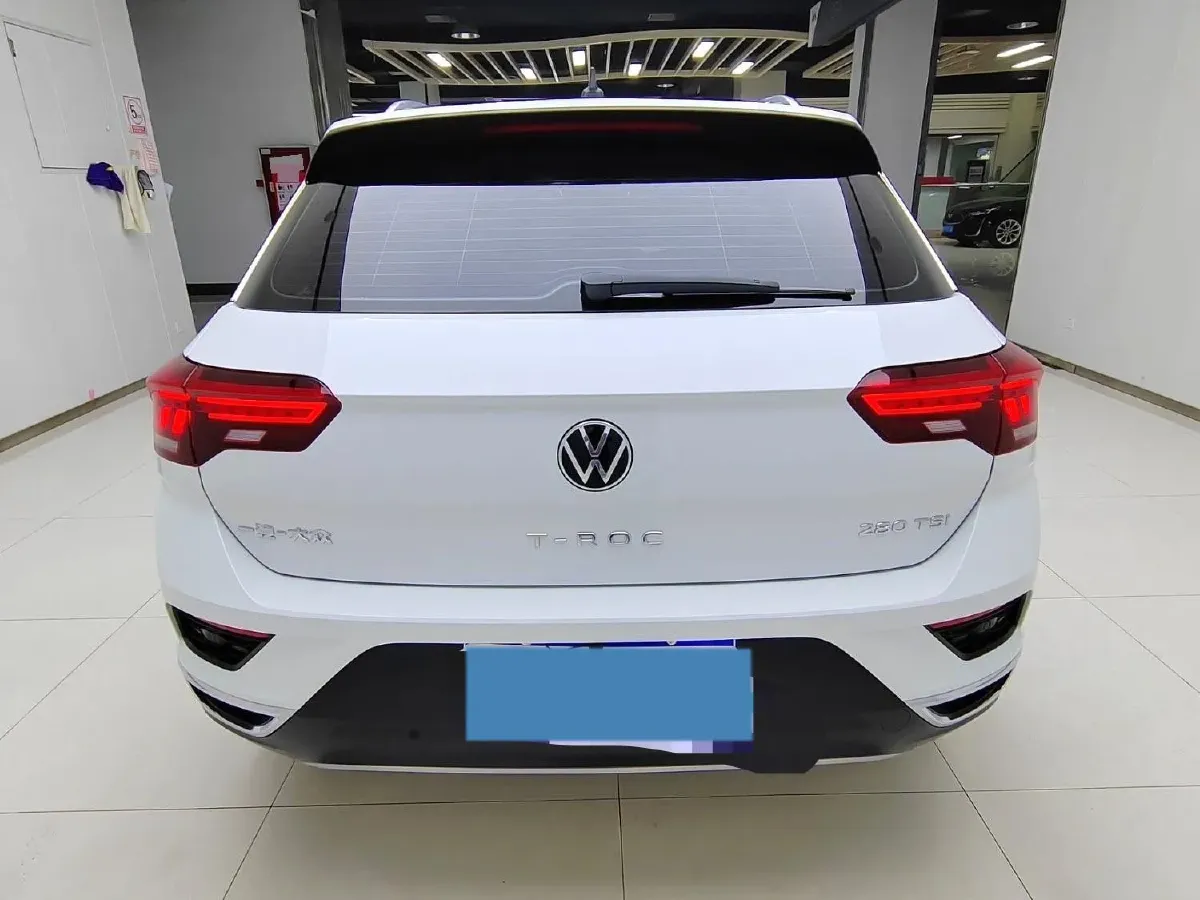 2022 Volkswagen T-Roc 1.4T 150HP L4 7DCT,autocango,china used car exporter,china ev exporter,chinese used car exporter,chinese used ev exporter
