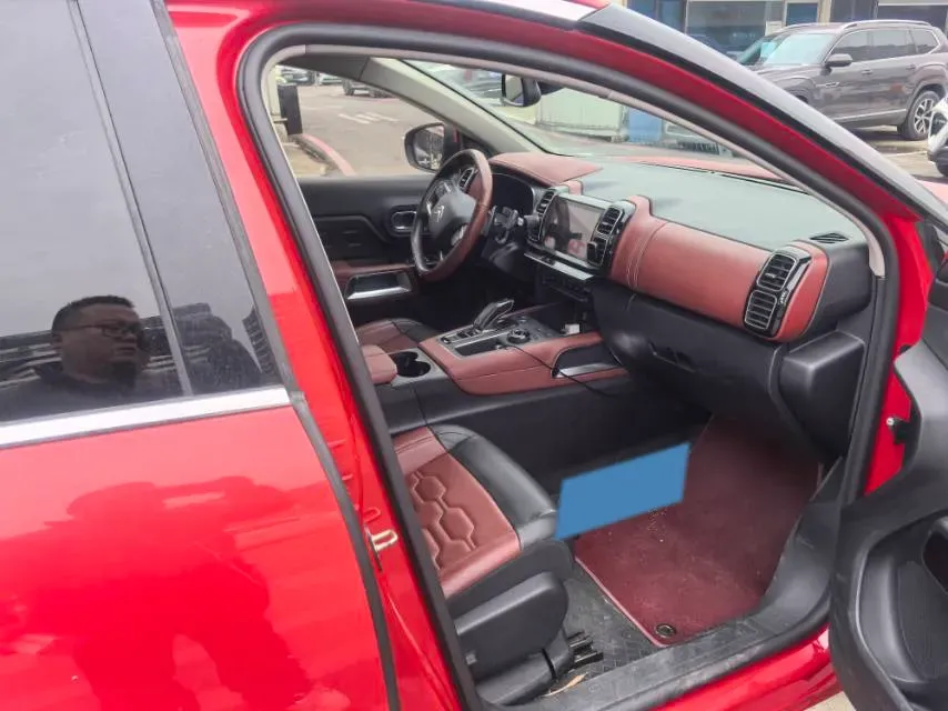 2017 Citroen C5 Aircross 1.8T 204HP L4 6AT,autocango,china used car exporter,china ev exporter,chinese used car exporter,chinese used ev exporter