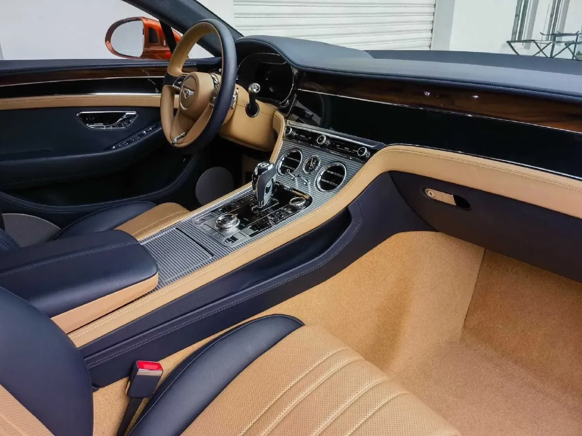 2018 Bentley Continental 6.0T 635HP W12 8DCT,autocango,china used car exporter,china ev exporter,chinese used car exporter,chinese used ev exporter