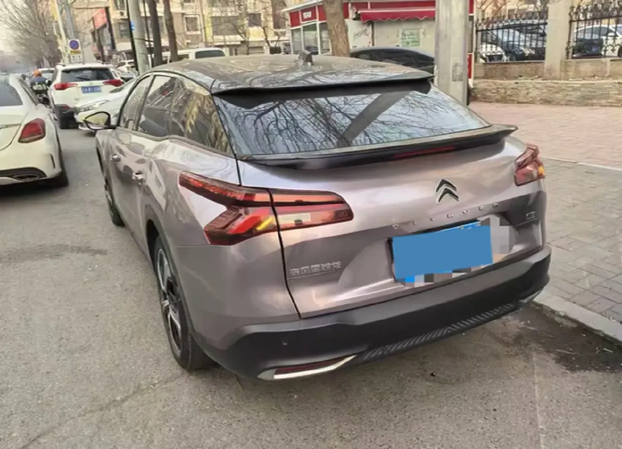 2021 Citroen C5 X 1.6T 175HP L4 8AT,autocango,china used car exporter,china ev exporter,chinese used car exporter,chinese used ev exporter