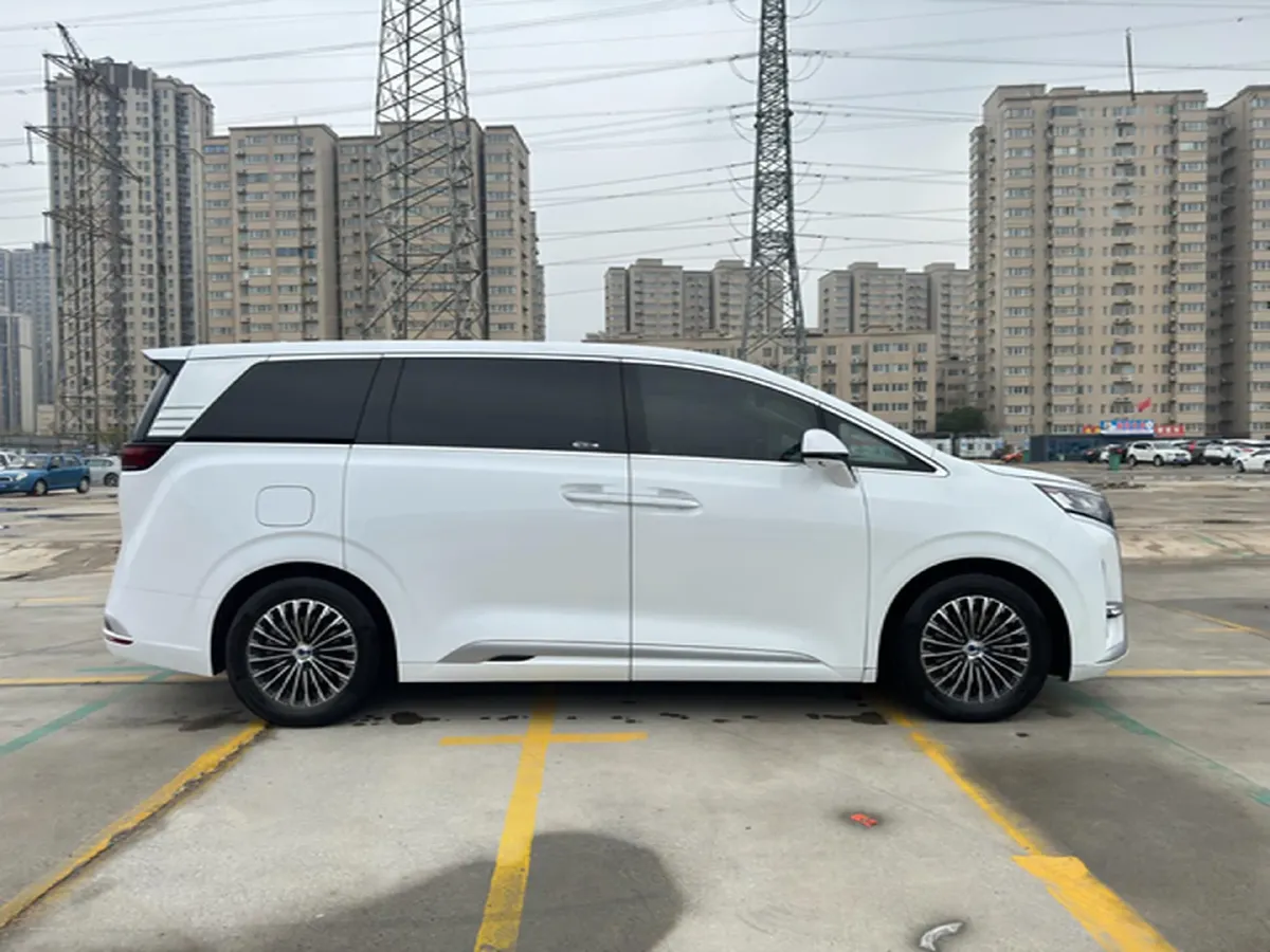 2022 Mercedes-Benz GLC Class 2.0T 197HP L4 9AT,autocango,china used car exporter,china ev exporter,chinese used car exporter,chinese used ev exporter