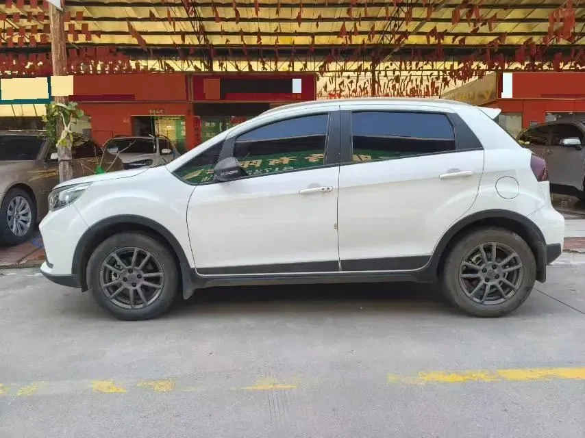 2022 Livan X3 PRO 1.5L 113HP L4 CVT,autocango,china used car exporter,china ev exporter,chinese used car exporter,chinese used ev exporter