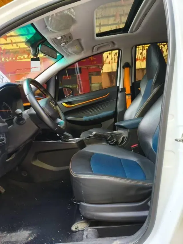 2022 Livan X3 PRO 1.5L 113HP L4 CVT,autocango,china used car exporter,china ev exporter,chinese used car exporter,chinese used ev exporter