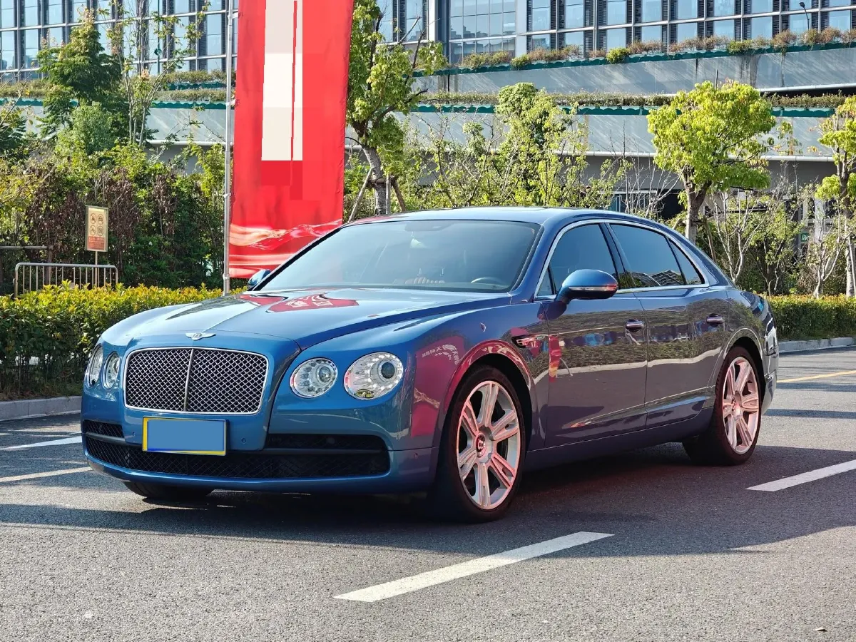 2017 Bentley Flying Spur 4.0T 528HP V8 8AT,autocango,china used car exporter,china ev exporter,chinese used car exporter,chinese used ev exporter