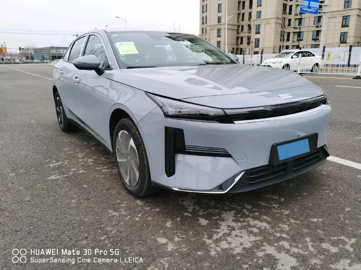 2025 Geely Galaxy L6 1.5L 112HP L4 1DHT PHEV 19.09KWH,autocango,china used car exporter,china ev exporter,chinese used car exporter,chinese used ev exporter
