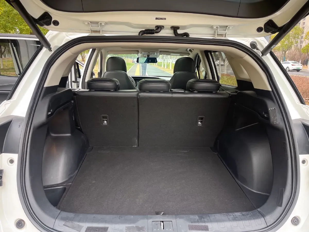 2022 GAC Trumpchi GS4 1.5T 169HP L4 6AT,autocango,china used car exporter,china ev exporter,chinese used car exporter,chinese used ev exporter