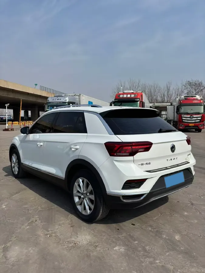 2019 Volkswagen T-Roc 1.4T 131HP L4 7DCT,autocango,china used car exporter,china ev exporter,chinese used car exporter,chinese used ev exporter