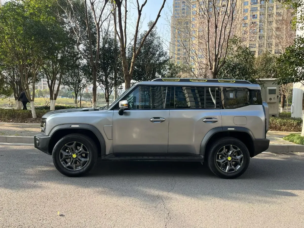 2023 Jetour Traveller 2.0T 254HP L4 7DCT,autocango,china used car exporter,china ev exporter,chinese used car exporter,chinese used ev exporter