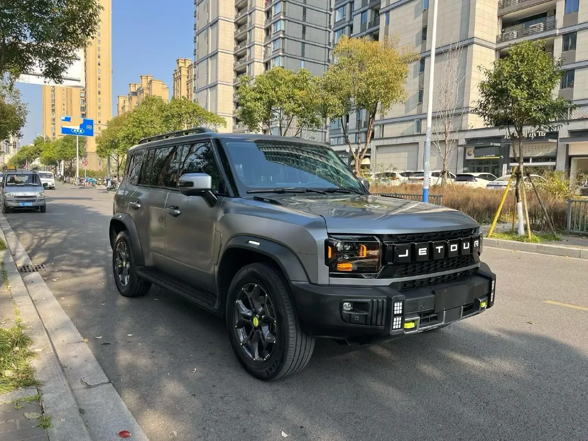 2023 Jetour Traveller 2.0T 254HP L4 7DCT,autocango,china used car exporter,china ev exporter,chinese used car exporter,chinese used ev exporter