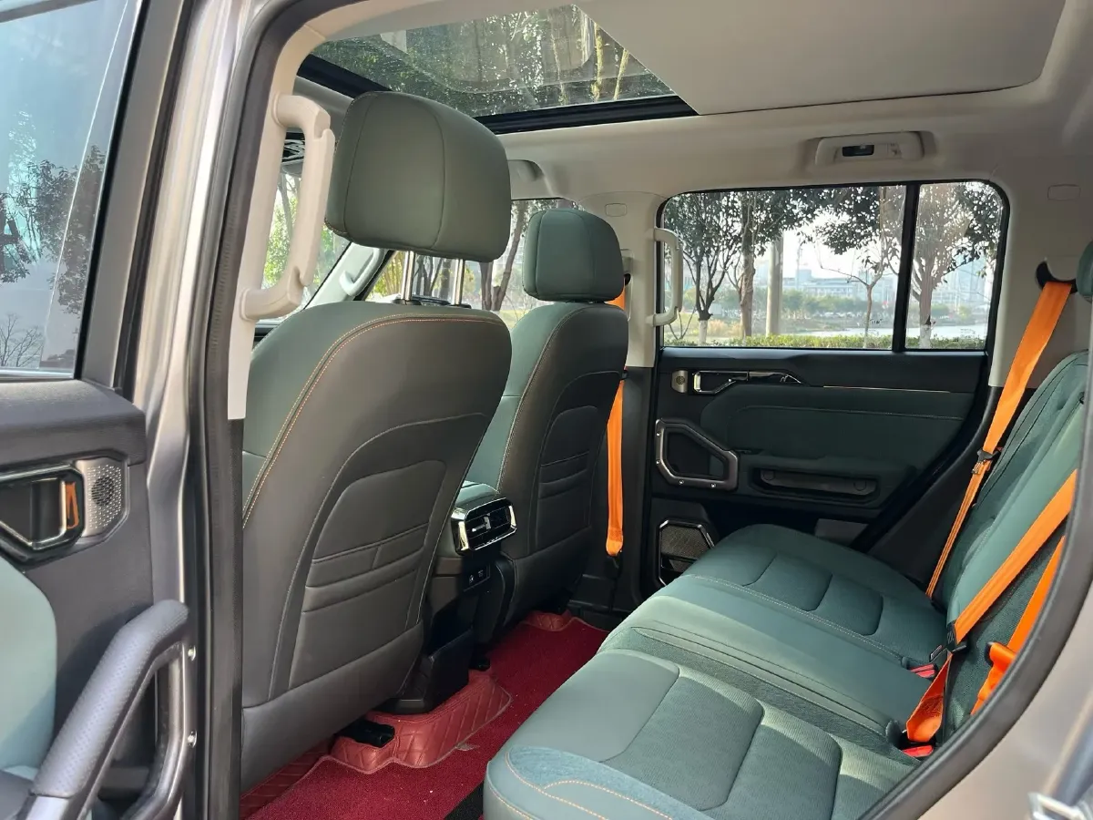 2023 Jetour Traveller 2.0T 254HP L4 7DCT,autocango,china used car exporter,china ev exporter,chinese used car exporter,chinese used ev exporter