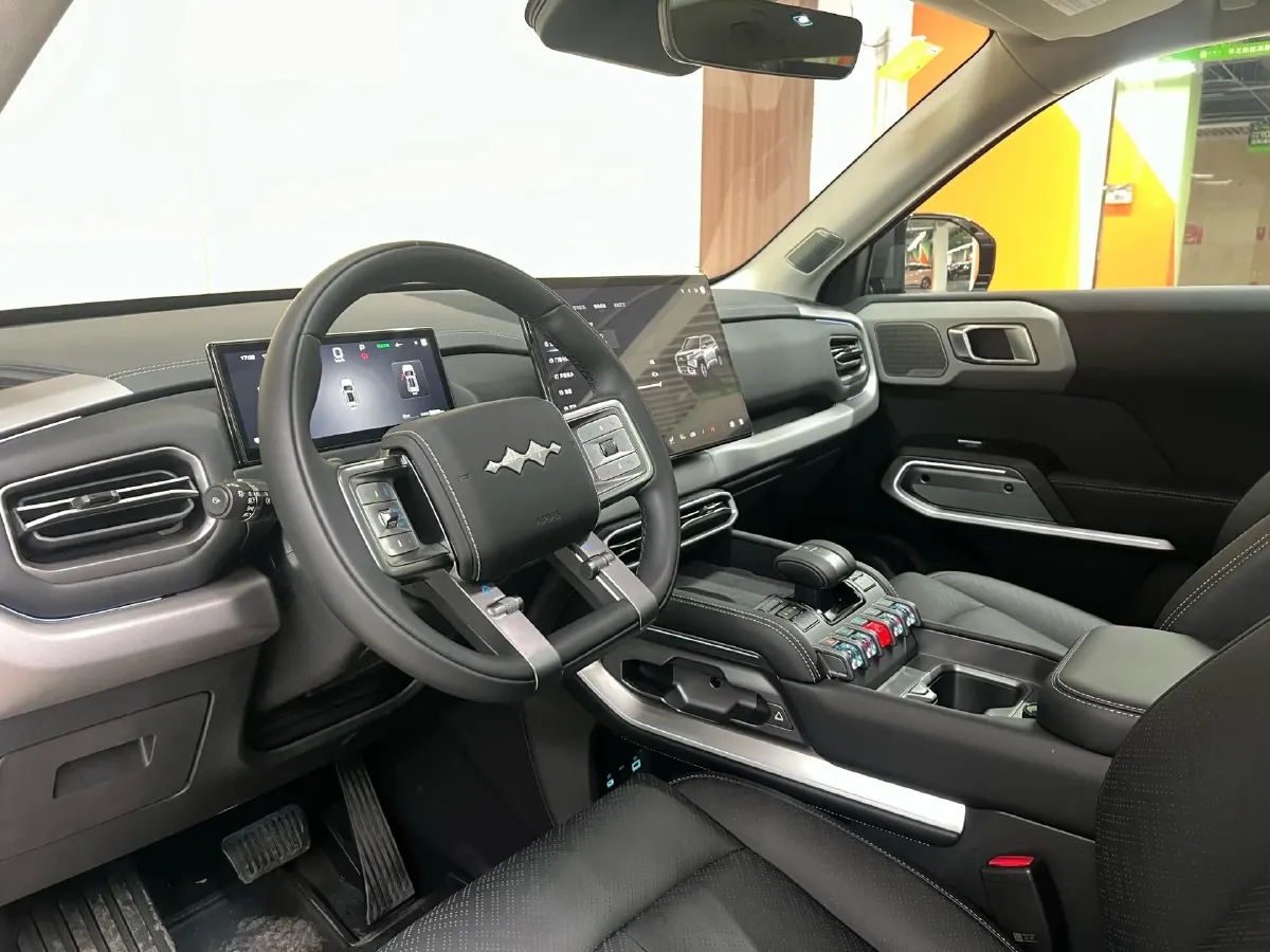 2025 FangChengBao Tai 3 BEV,autocango,china used car exporter,china ev exporter,chinese used car exporter,chinese used ev exporter