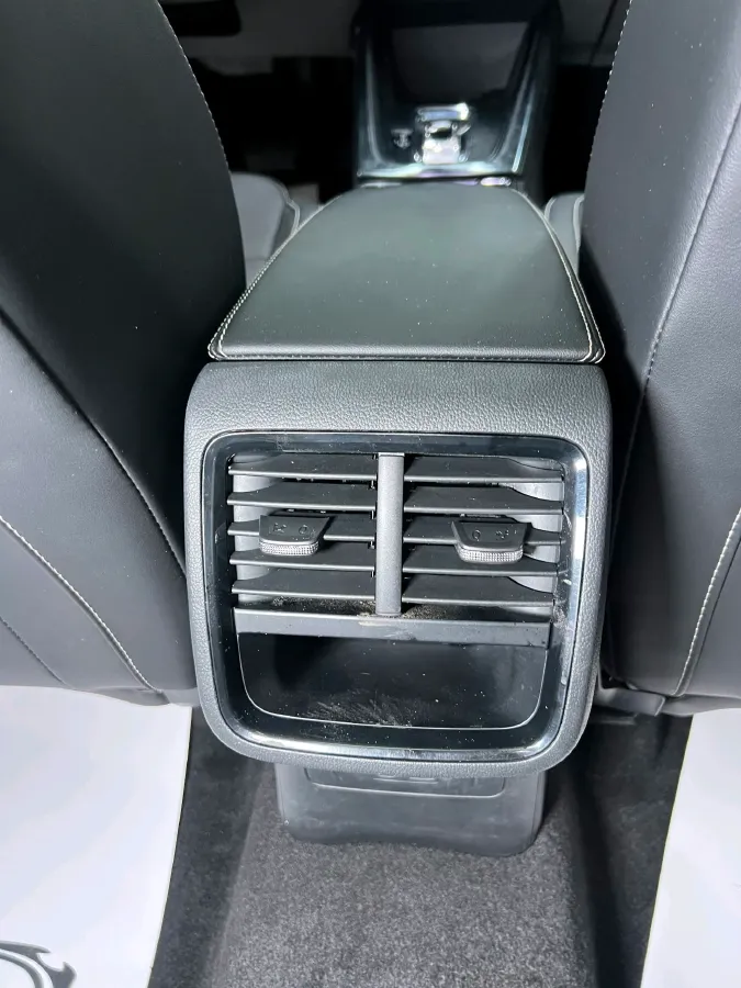 2021 Skoda Octavia 1.4T 150HP L4 7DCT,autocango,china used car exporter,china ev exporter,chinese used car exporter,chinese used ev exporter