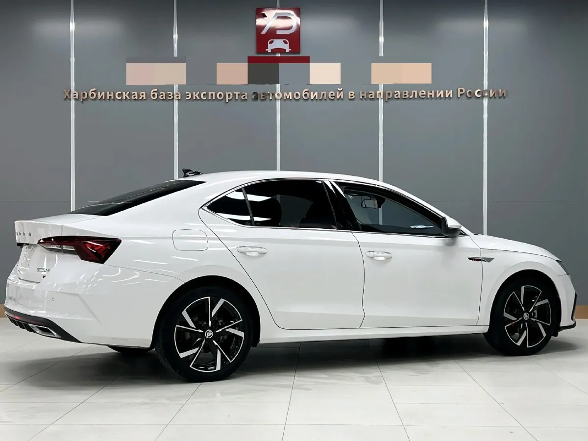 2021 Skoda Octavia 1.4T 150HP L4 7DCT,autocango,china used car exporter,china ev exporter,chinese used car exporter,chinese used ev exporter