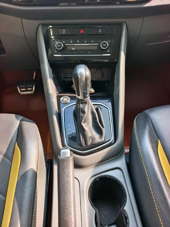 2019 Jetta VS5 1.4T 150HP L4 6AT,autocango,china used car exporter,china ev exporter,chinese used car exporter,chinese used ev exporter