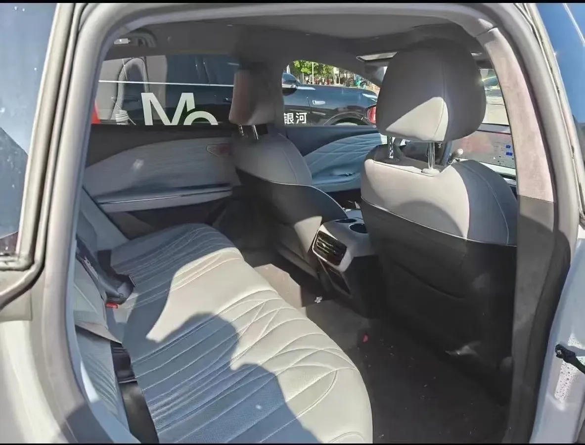 2025 MAXUS InterstellarX 2.5T 224HP L4 8AT,autocango,china used car exporter,china ev exporter,chinese used car exporter,chinese used ev exporter