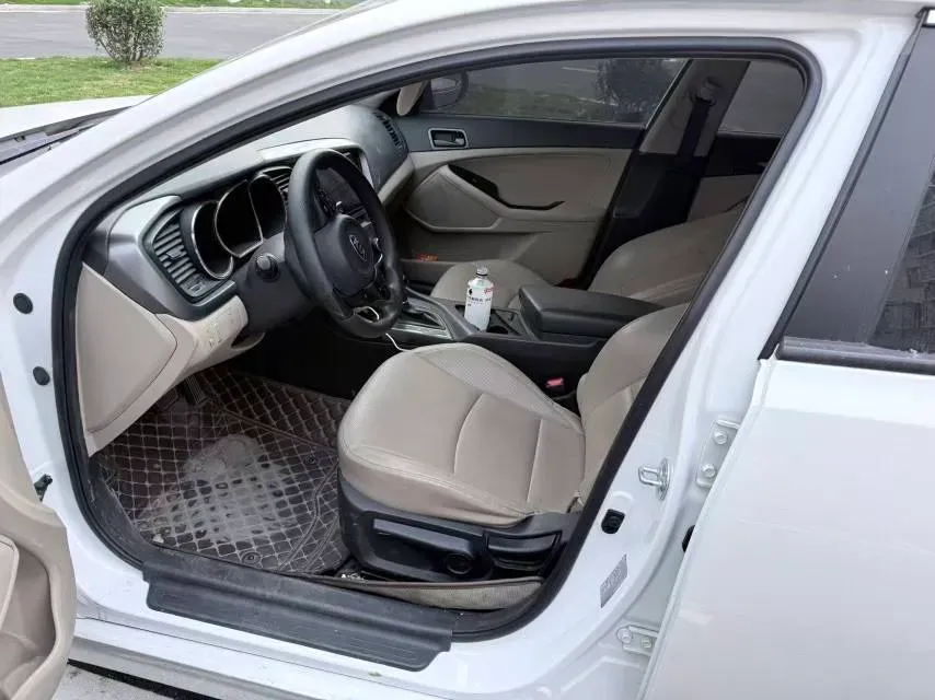 2015 Kia K5 2.0L 162HP L4 6AT,autocango,china used car exporter,china ev exporter,chinese used car exporter,chinese used ev exporter