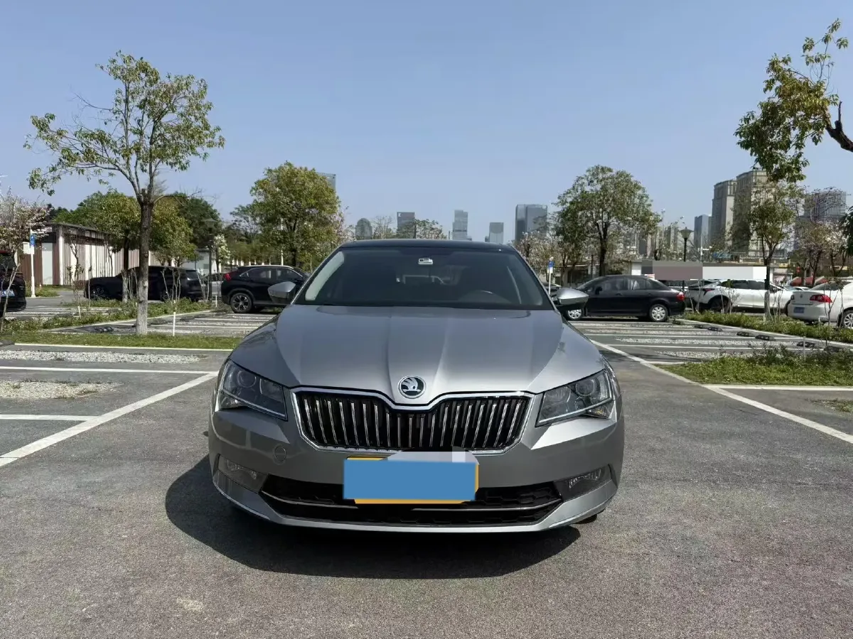 2018 Nissan Terra 2.5L 184HP L4 7AT,autocango,china used car exporter,china ev exporter,chinese used car exporter,chinese used ev exporter