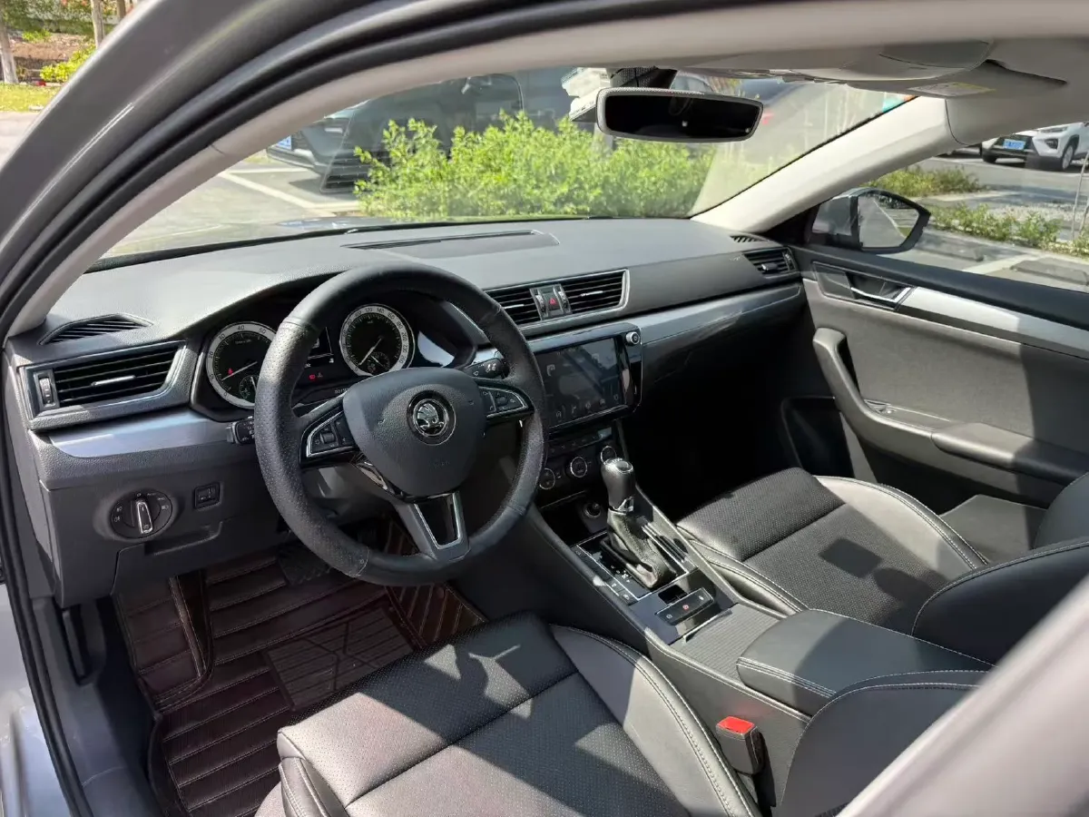 2018 Nissan Terra 2.5L 184HP L4 7AT,autocango,china used car exporter,china ev exporter,chinese used car exporter,chinese used ev exporter