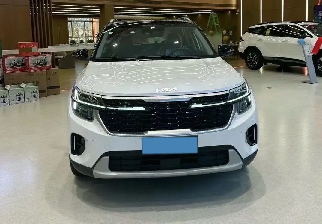 2023 Kia Seltos 1.5L 115HP L4 CVT,autocango,china used car exporter,china ev exporter,chinese used car exporter,chinese used ev exporter