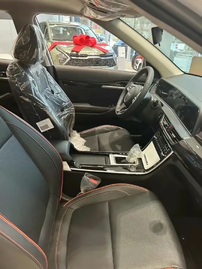 2023 Kia Seltos 1.5L 115HP L4 CVT,autocango,china used car exporter,china ev exporter,chinese used car exporter,chinese used ev exporter