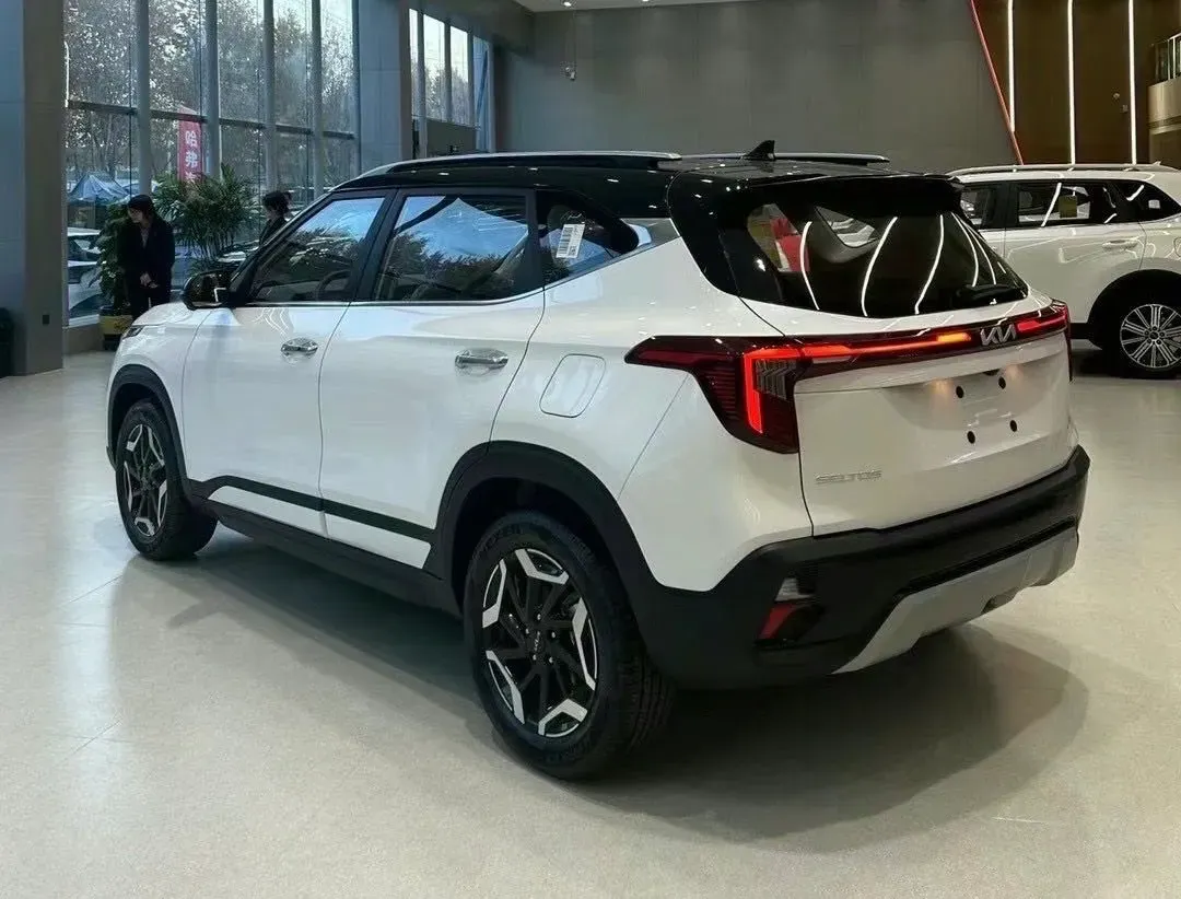 2023 Kia Seltos 1.5L 115HP L4 CVT,autocango,china used car exporter,china ev exporter,chinese used car exporter,chinese used ev exporter
