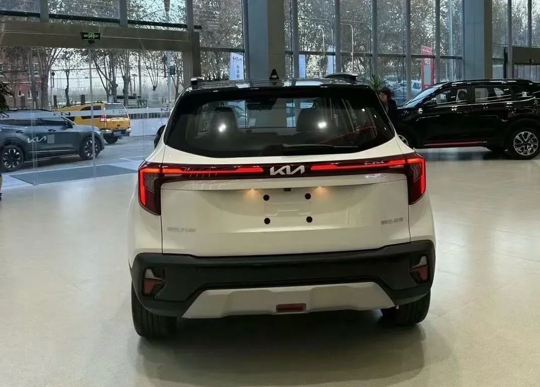 2023 Kia Seltos 1.5L 115HP L4 CVT,autocango,china used car exporter,china ev exporter,chinese used car exporter,chinese used ev exporter