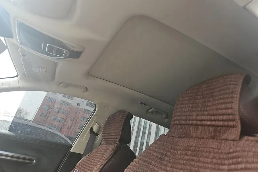 2022 Geely Okavango 1.8T 184HP L4 7DCT,autocango,china used car exporter,china ev exporter,chinese used car exporter,chinese used ev exporter