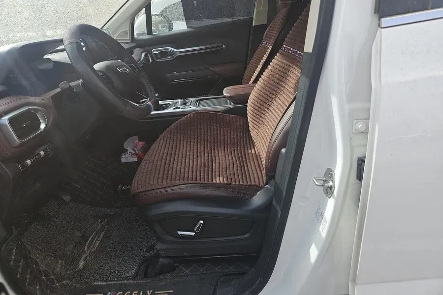 2022 Geely Okavango 1.8T 184HP L4 7DCT,autocango,china used car exporter,china ev exporter,chinese used car exporter,chinese used ev exporter