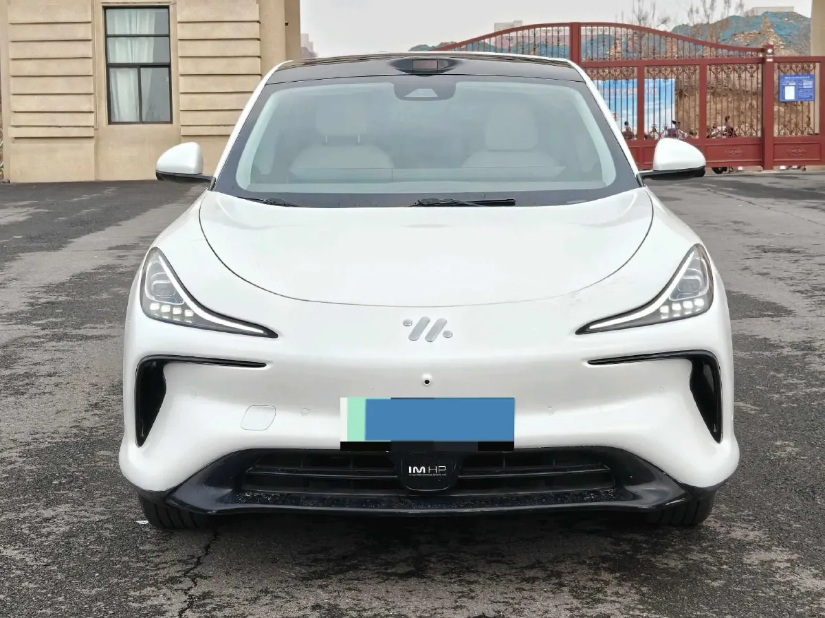 2023 IM LS6 BEV 71KWH,autocango,china used car exporter,china ev exporter,chinese used car exporter,chinese used ev exporter