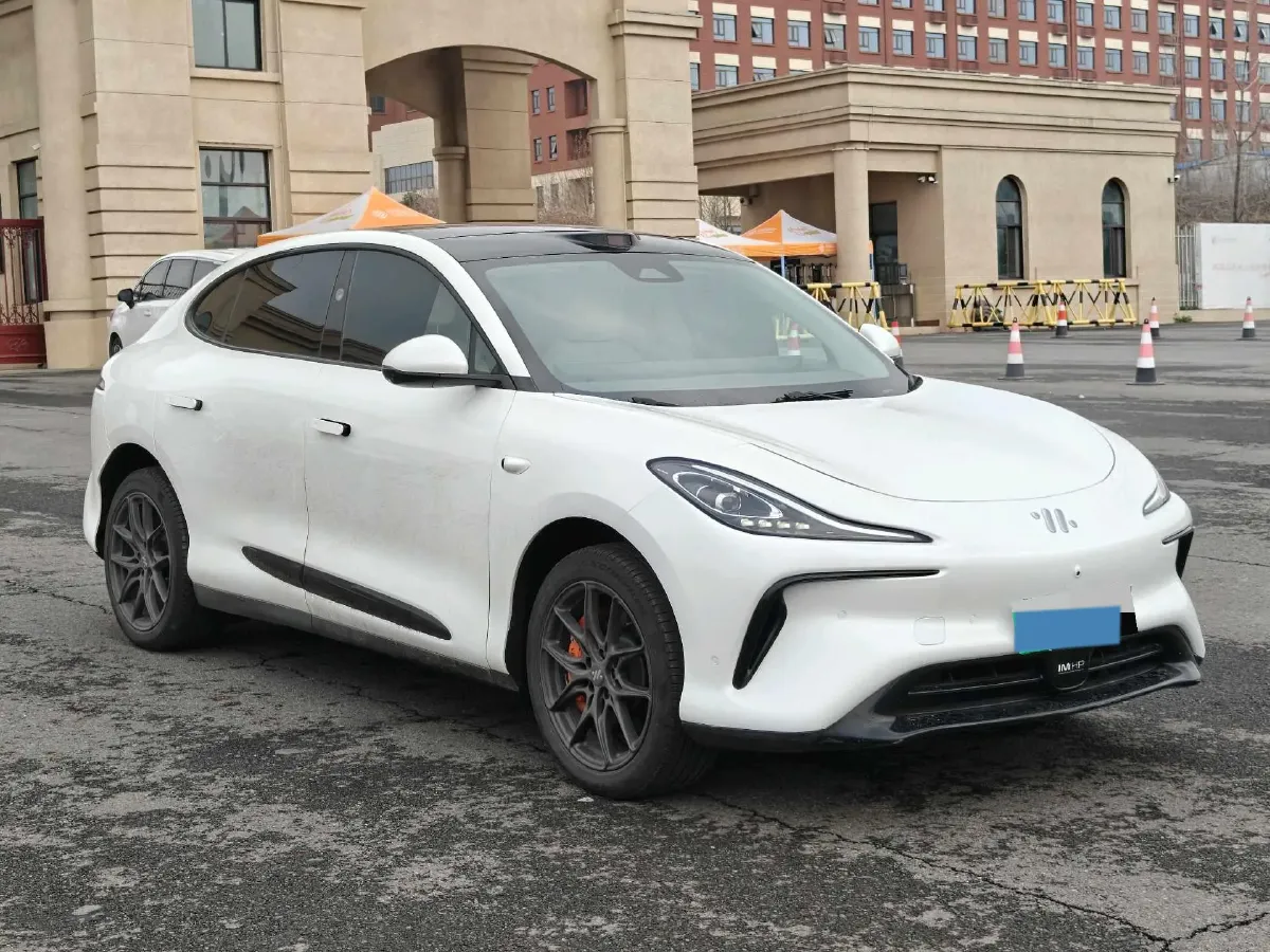 2023 IM LS6 BEV 71KWH,autocango,china used car exporter,china ev exporter,chinese used car exporter,chinese used ev exporter