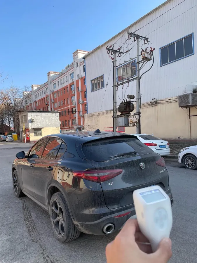 2017 Jaguar XE 2.0T 240HP L4 8AT,autocango,china used car exporter,china ev exporter,chinese used car exporter,chinese used ev exporter