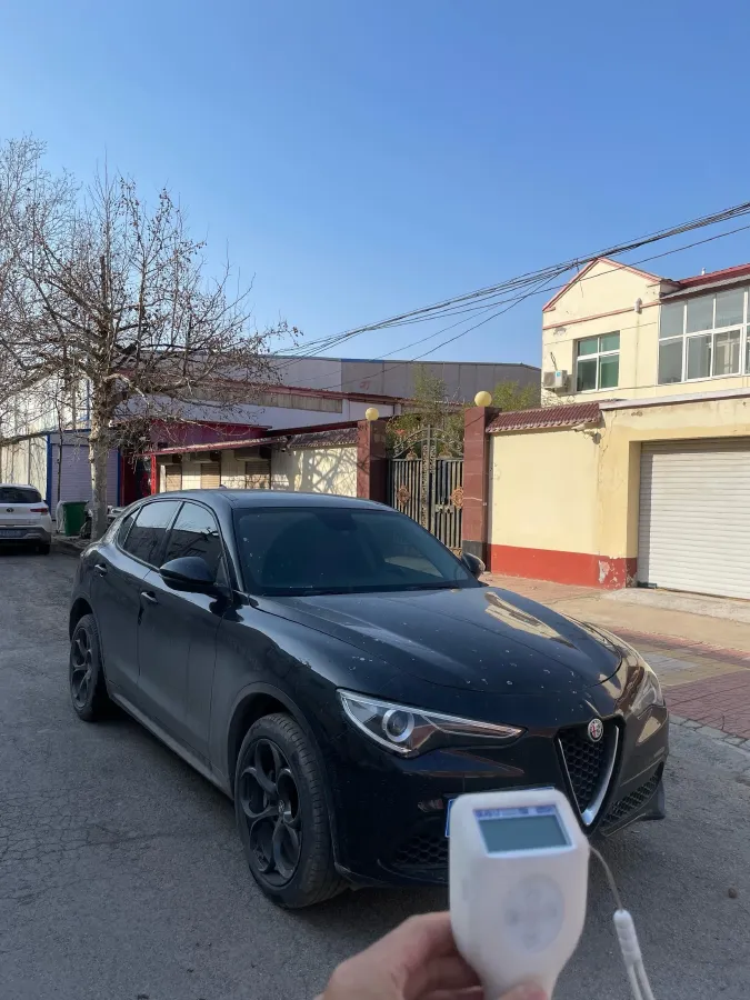 2017 Jaguar XE 2.0T 240HP L4 8AT,autocango,china used car exporter,china ev exporter,chinese used car exporter,chinese used ev exporter