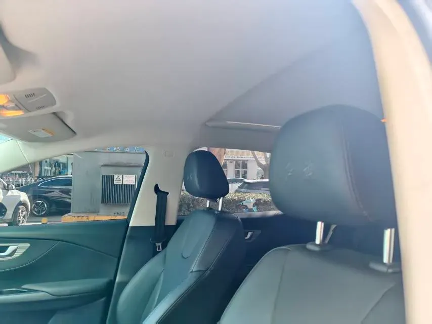 2023 HongQi E-QM5 BEV 82KWH,autocango,china used car exporter,china ev exporter,chinese used car exporter,chinese used ev exporter