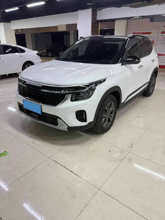 2023 Kia Seltos 1.5L 115HP L4 CVT,autocango,china used car exporter,china ev exporter,chinese used car exporter,chinese used ev exporter