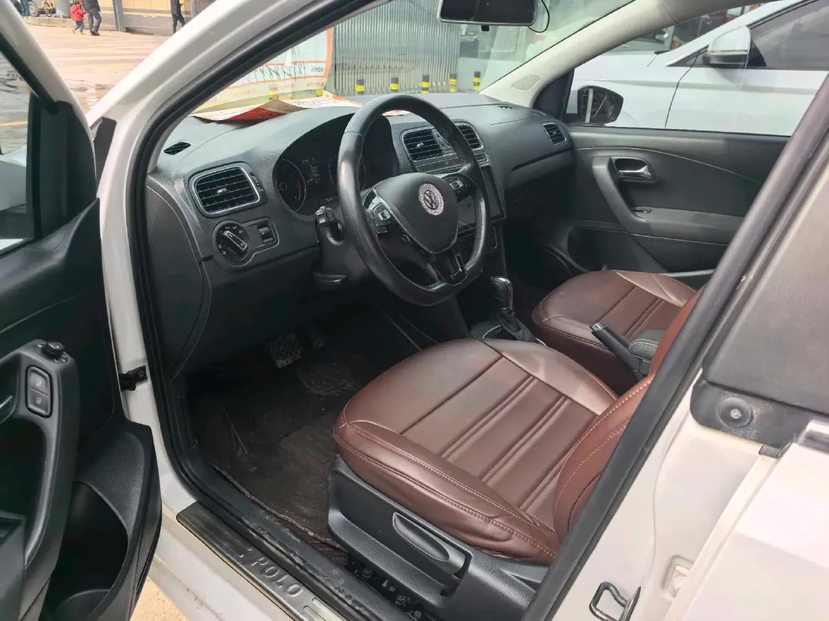 2016 Volkswagen Polo 1.6L 110HP L4 6AT,autocango,china used car exporter,china ev exporter,chinese used car exporter,chinese used ev exporter