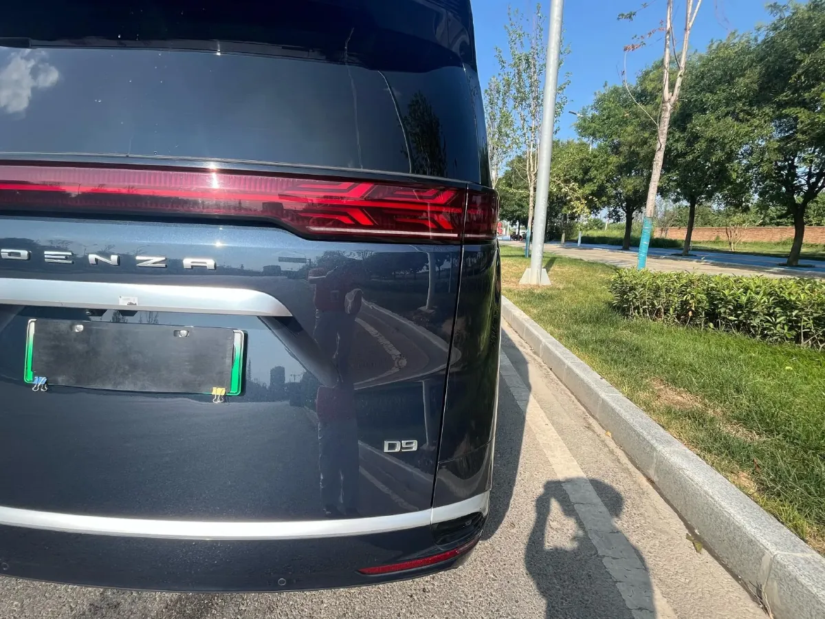 2022 Mercedes-Benz GLC Class 2.0T 197HP L4 9AT,autocango,china used car exporter,china ev exporter,chinese used car exporter,chinese used ev exporter