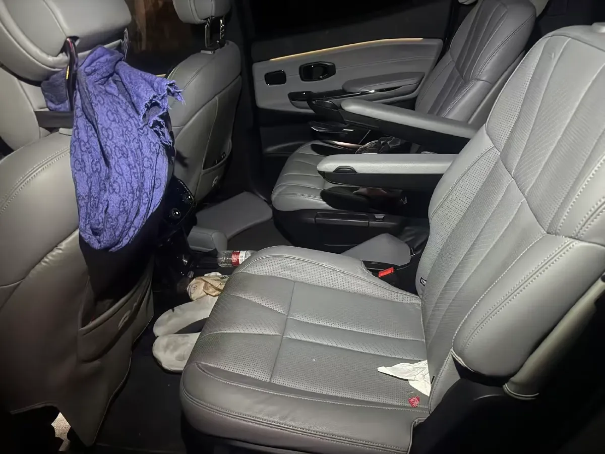 2020 NIO ES8 BEV 70KWH,autocango,china used car exporter,china ev exporter,chinese used car exporter,chinese used ev exporter