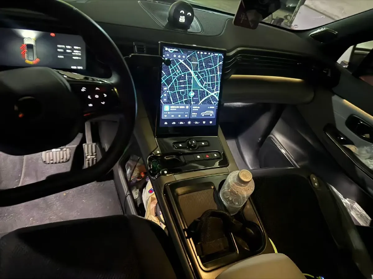 2020 NIO ES8 BEV 70KWH,autocango,china used car exporter,china ev exporter,chinese used car exporter,chinese used ev exporter