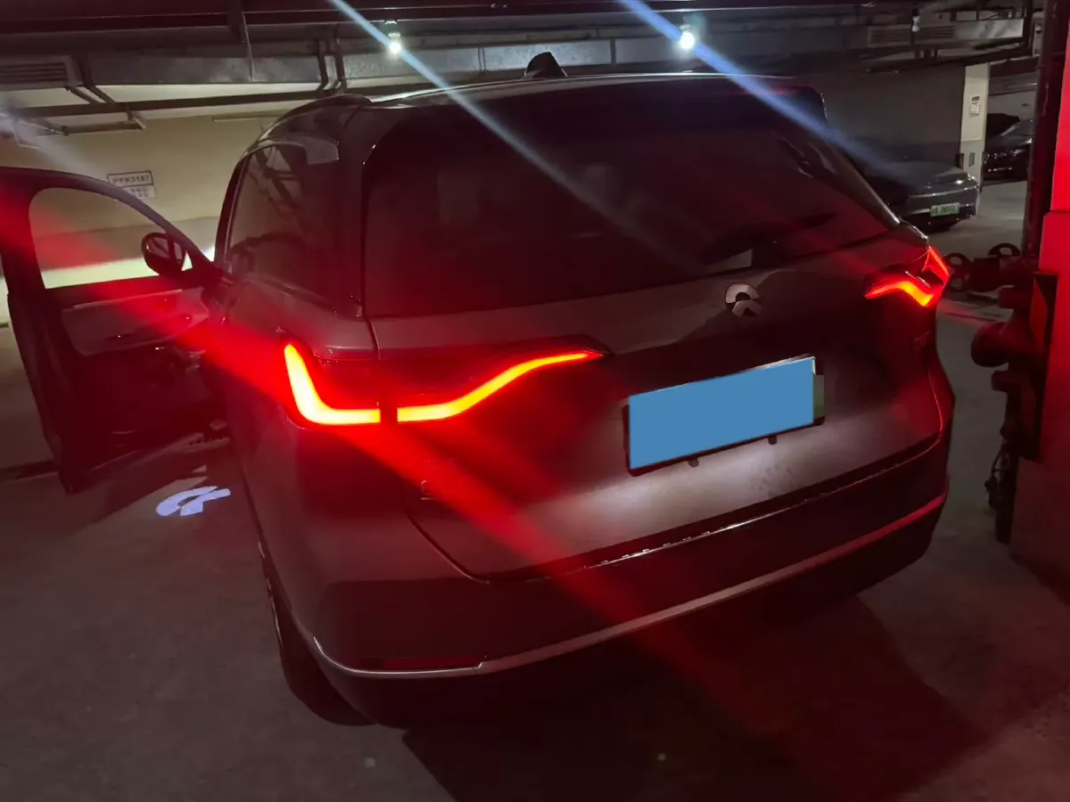 2020 NIO ES8 BEV 70KWH,autocango,china used car exporter,china ev exporter,chinese used car exporter,chinese used ev exporter