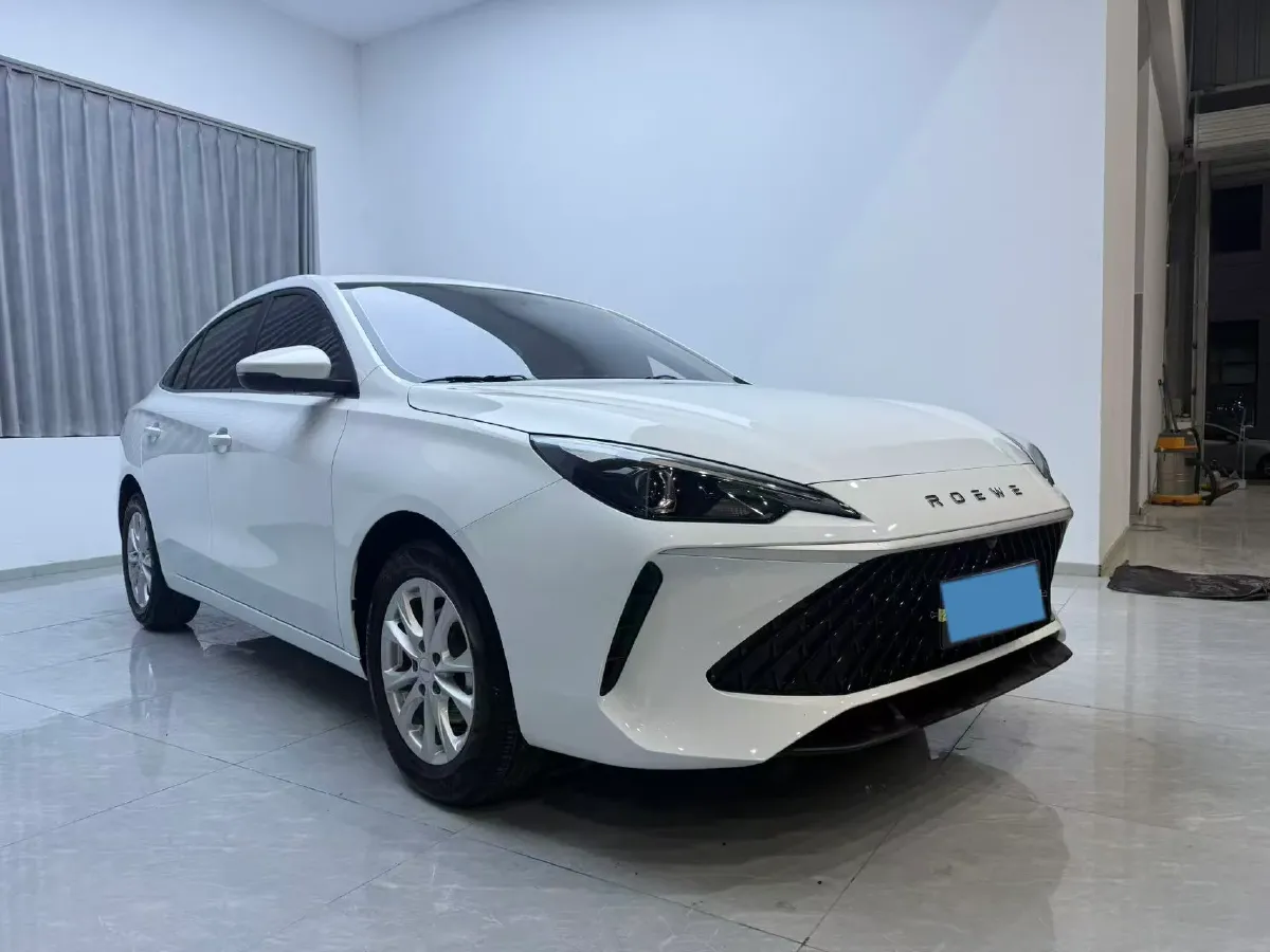 2026 Roewe i5 1.5L 129HP L4 CVT,autocango,china used car exporter,china ev exporter,chinese used car exporter,chinese used ev exporter