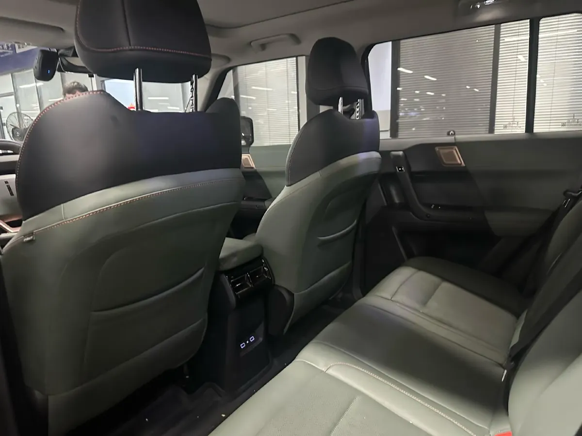 2024 JMC DaDao 2.3T 245HP L4 8AT,autocango,china used car exporter,china ev exporter,chinese used car exporter,chinese used ev exporter