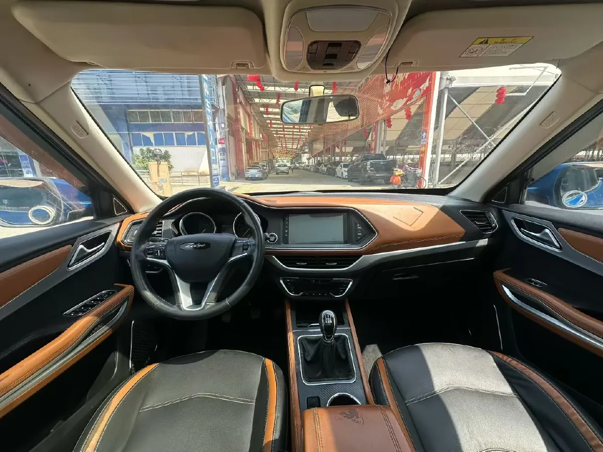 2017 Zotye T300 1.5T 144HP L4 5MT,autocango,china used car exporter,china ev exporter,chinese used car exporter,chinese used ev exporter