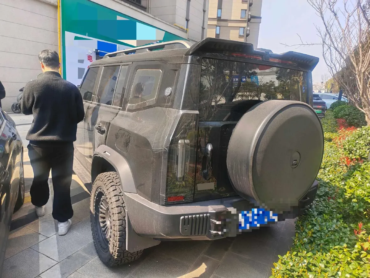 2023 Jetour Traveller 2.0T 254HP L4 7DCT,autocango,china used car exporter,china ev exporter,chinese used car exporter,chinese used ev exporter