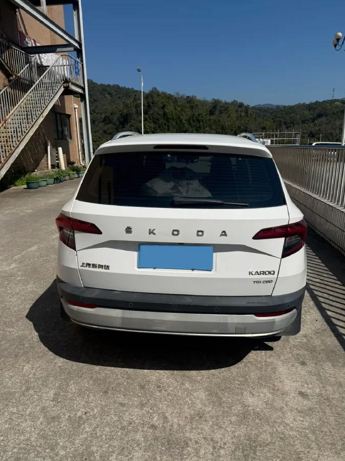 2020 Skoda Karoq 1.4T 150HP L4 7DCT,autocango,china used car exporter,china ev exporter,chinese used car exporter,chinese used ev exporter