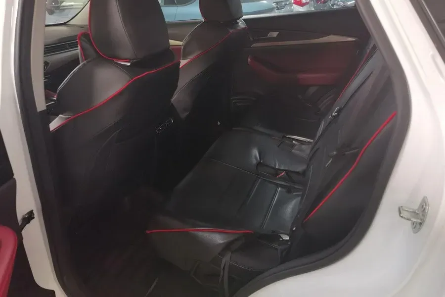 2023 Jetour X70 1.5T 156HP L4 6DCT,autocango,china used car exporter,china ev exporter,chinese used car exporter,chinese used ev exporter