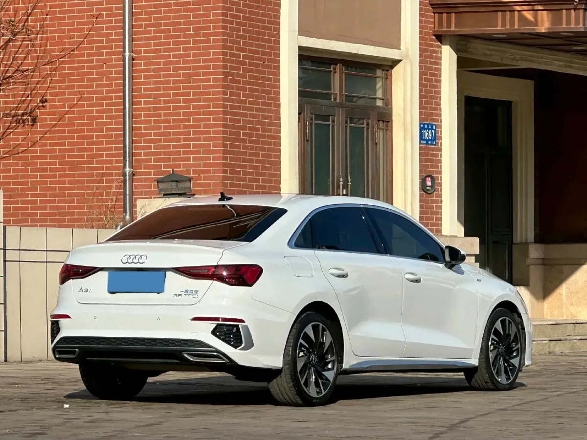 2022 Audi A3 1.4T 150HP L4 7DCT,autocango,china used car exporter,china ev exporter,chinese used car exporter,chinese used ev exporter
