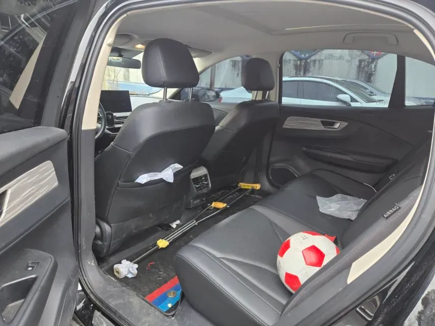 2023 HongQi E-QM5 BEV 74.9KWH,autocango,china used car exporter,china ev exporter,chinese used car exporter,chinese used ev exporter