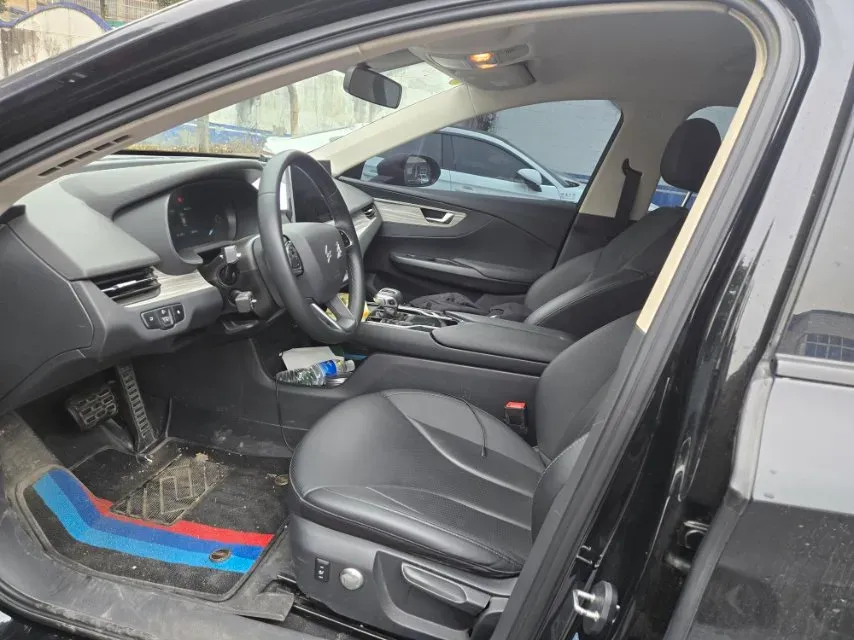 2023 HongQi E-QM5 BEV 74.9KWH,autocango,china used car exporter,china ev exporter,chinese used car exporter,chinese used ev exporter