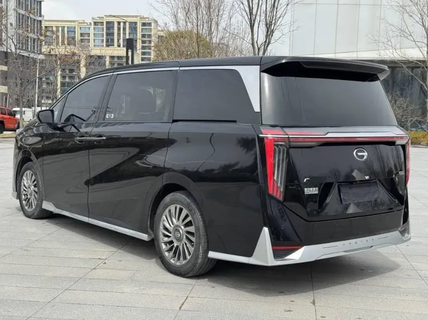 2023 GAC Trumpchi M8 2.0T 252HP L4 8AT,autocango,china used car exporter,china ev exporter,chinese used car exporter,chinese used ev exporter