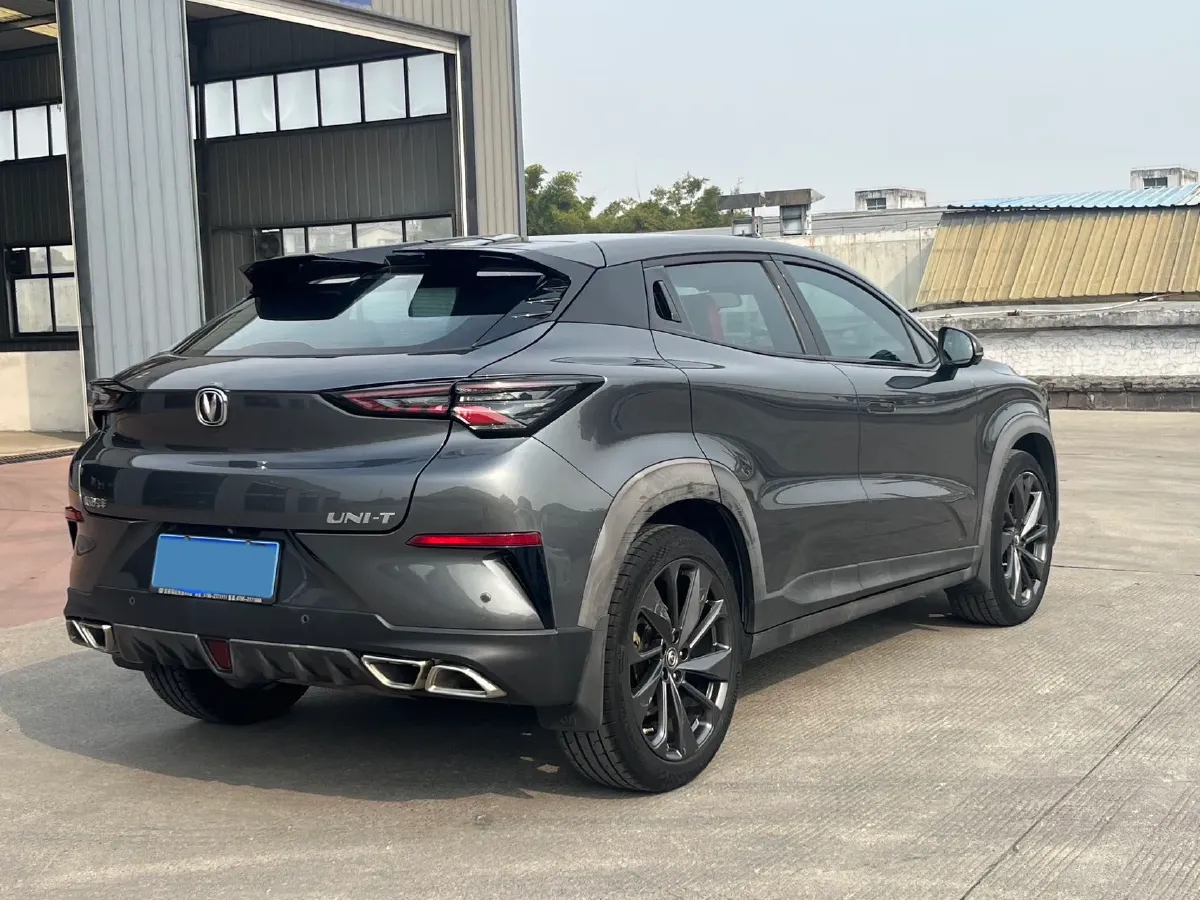 2020 ChangAn UNI-T 1.5T 180HP L4 7DCT,autocango,china used car exporter,china ev exporter,chinese used car exporter,chinese used ev exporter